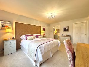 Photo 11- click for photo gallery